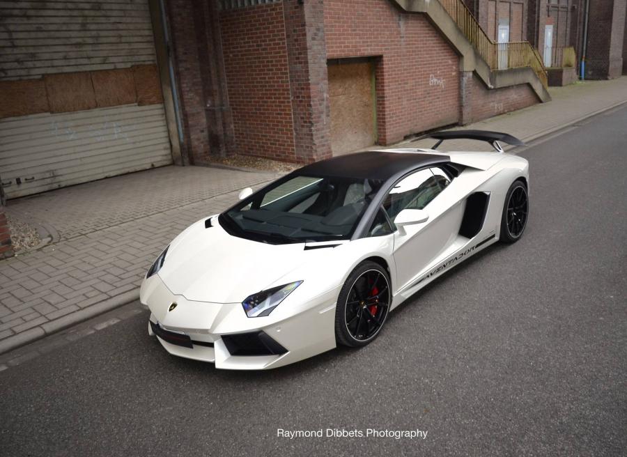  Lamborghini Aventador LP700-4 by Edo Competition 2016 года  (фото 1 из 19)